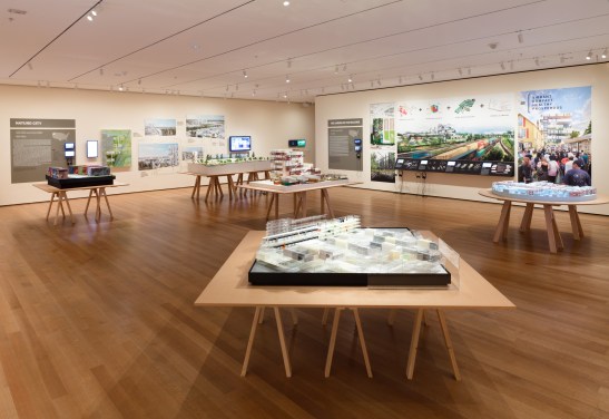 moma_foreclosed_installation1